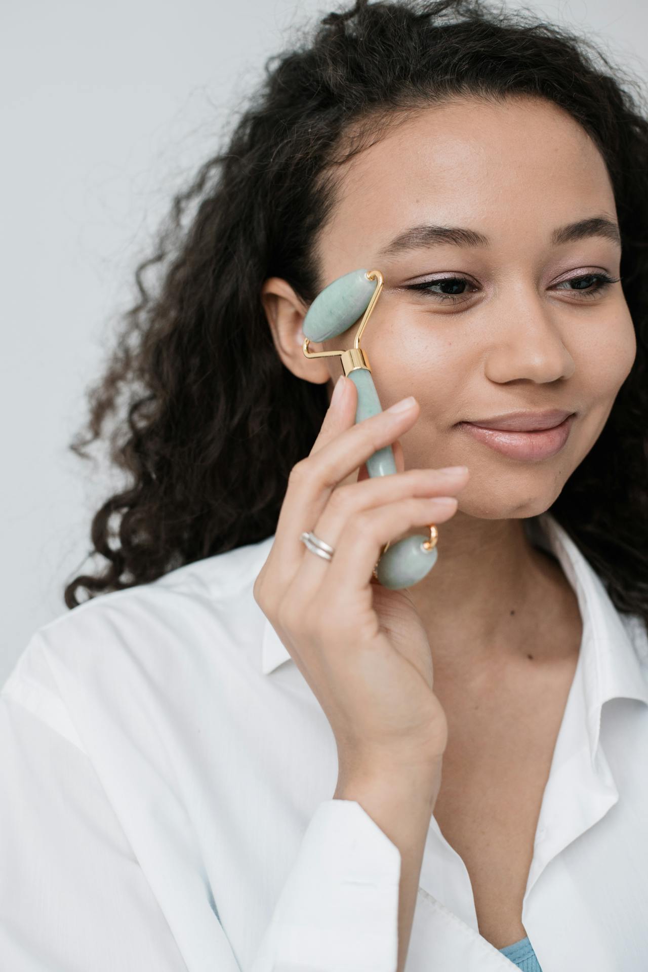 Eye roller