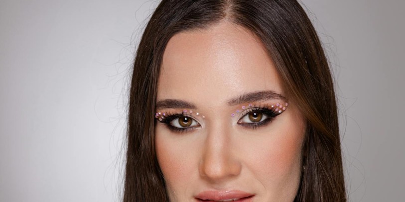 Glam makeup