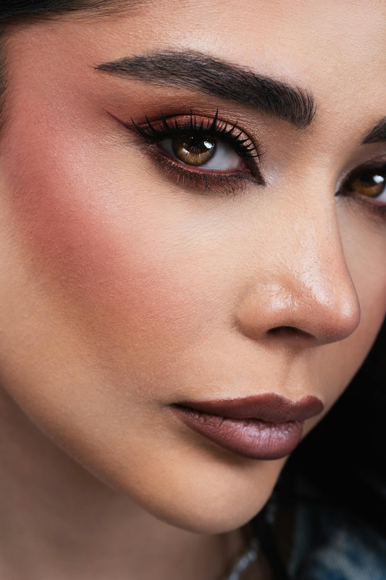 Blush and contour