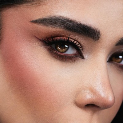 Blush and contour