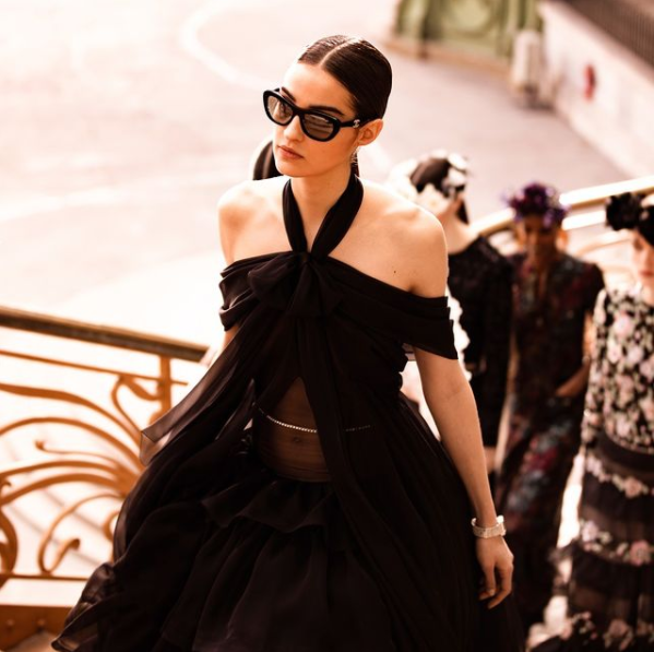 Try These Spring Hairstyles Spotted At Paris Fashion Week 2021