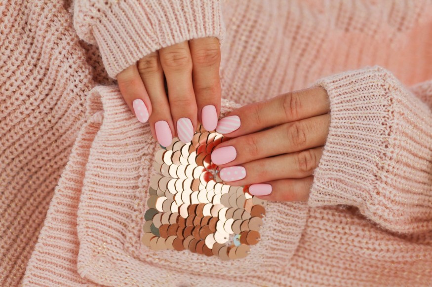 colorful nails
