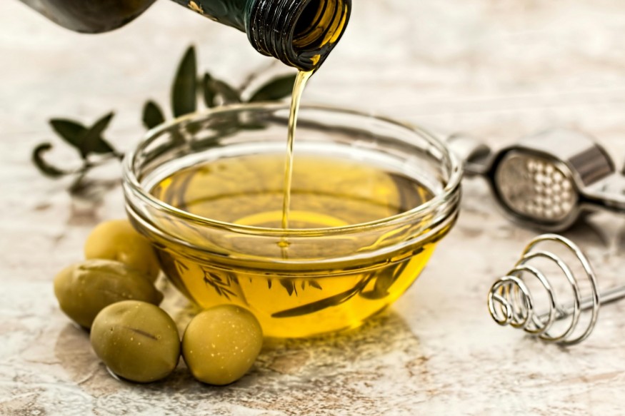 Hot Hair Oils