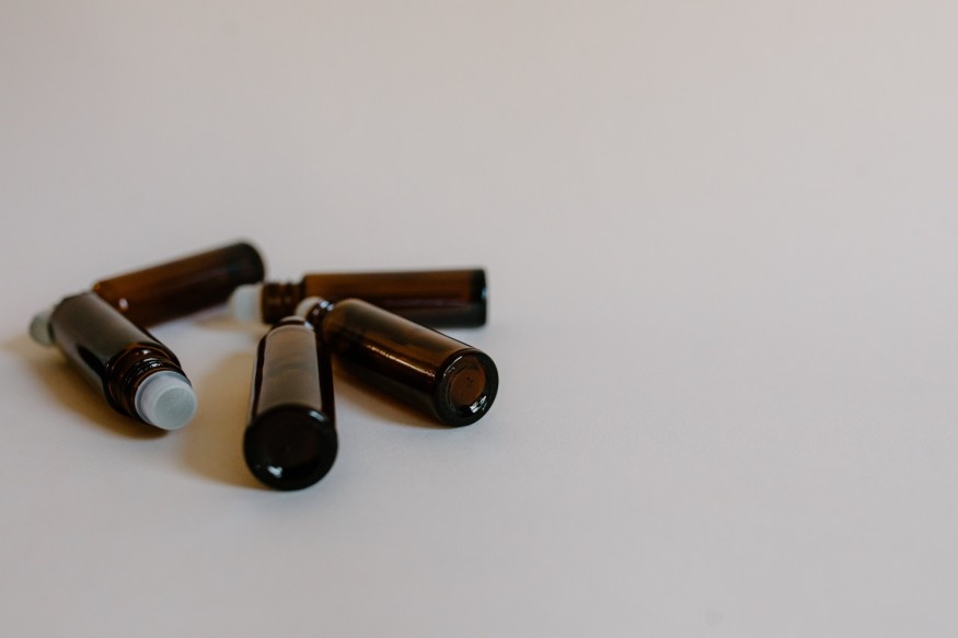 empty roller perfume bottles