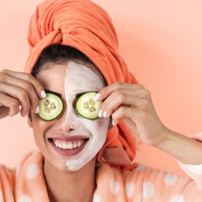 What Does Cucumber Do for the Skin and Undereyes?