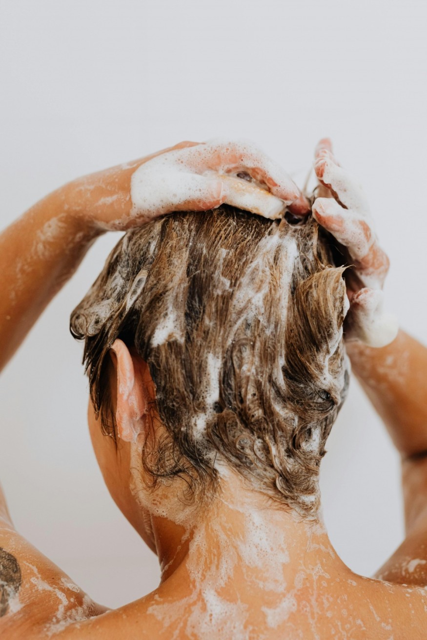 clarifying shampoos for low porosity hair