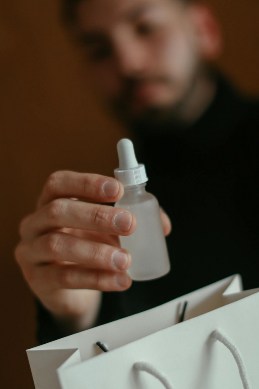 Top Facial Skincare Sets for Men