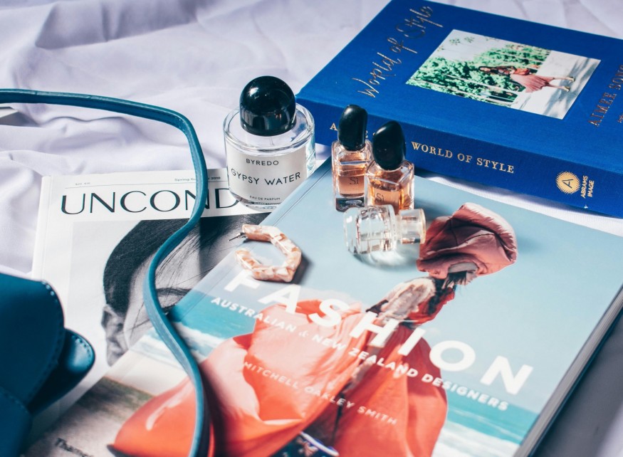 Perfumes for Introverts vs. Extroverts: How to Choose Scents, According to your MBTI Type